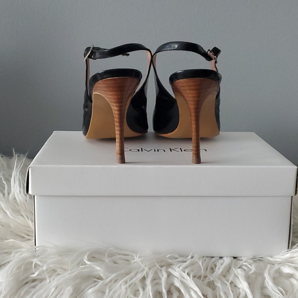 Calvin Klein Reeda Patent Slingback - Picture 3 of 5